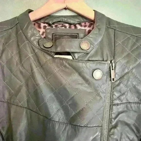 Dollhouse Olive Greeb Faux Leather Bomber Jacket, Size L - Picture 4 of 7